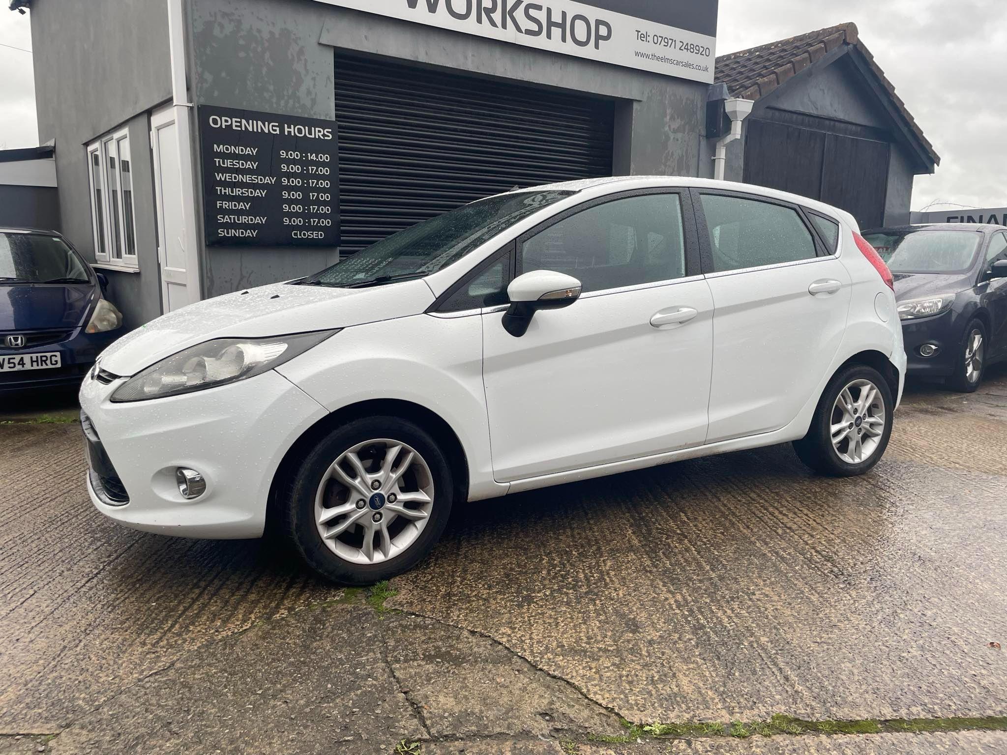 2011 Ford Fiesta